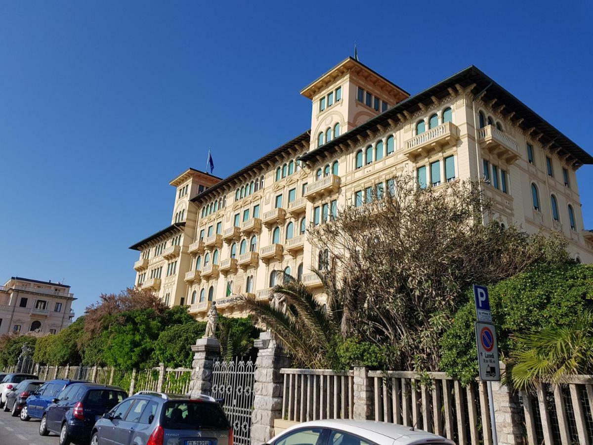 Apartamento Rodeo Drive Viareggio Exterior foto