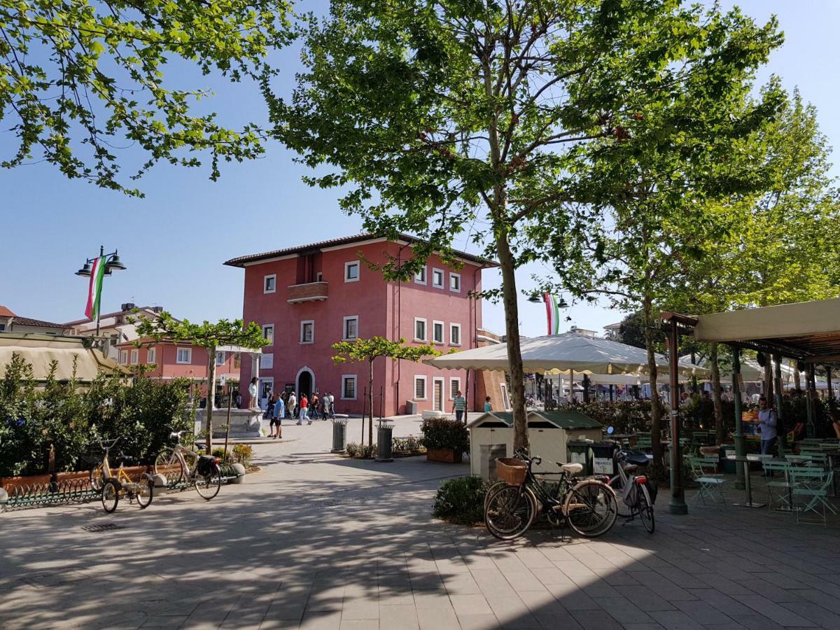 Apartamento Rodeo Drive Viareggio Exterior foto