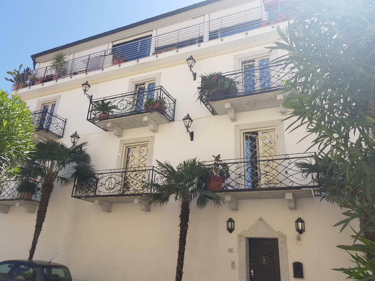 Apartamento Rodeo Drive Viareggio Exterior foto